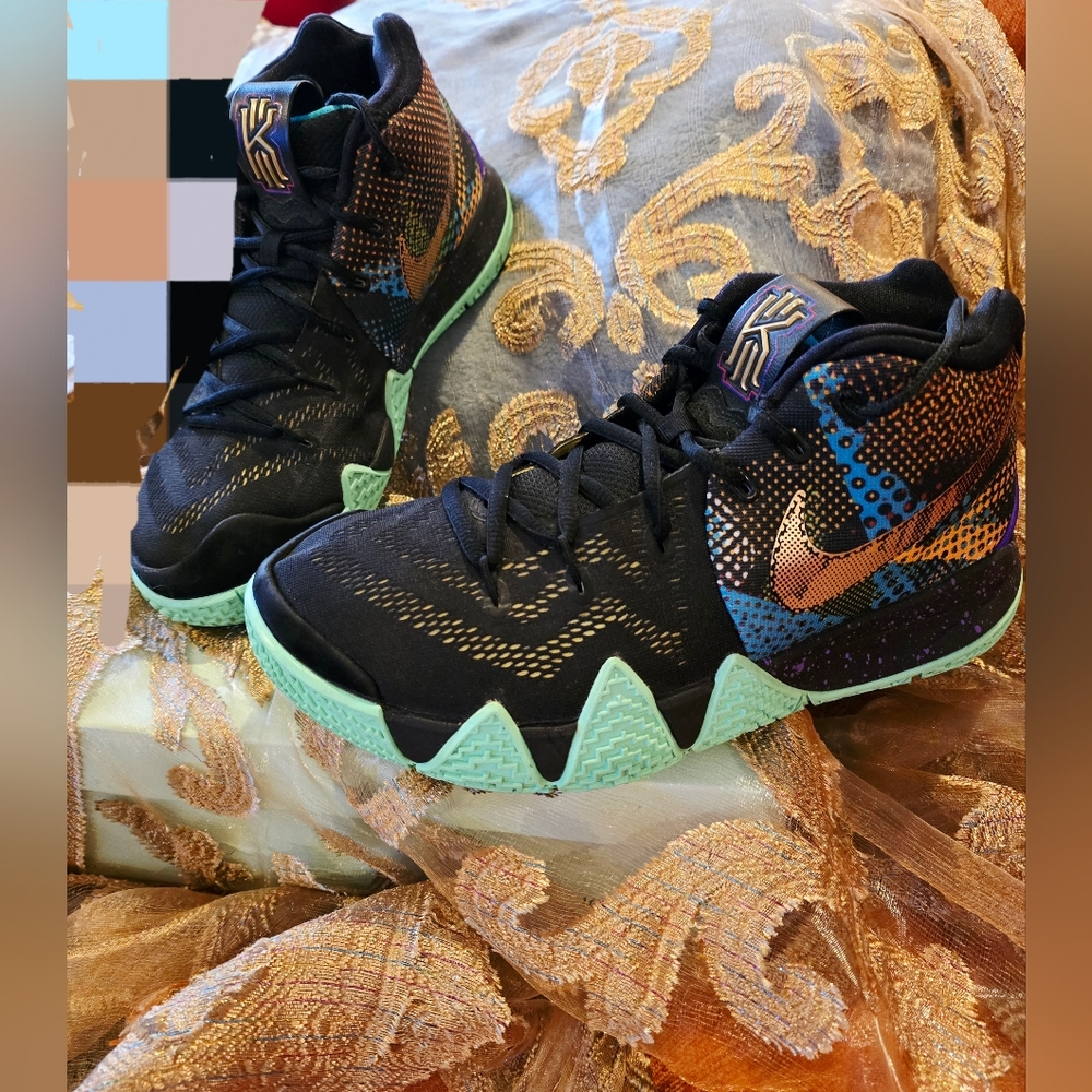 Nike Kyrie 4Mamba Mentality